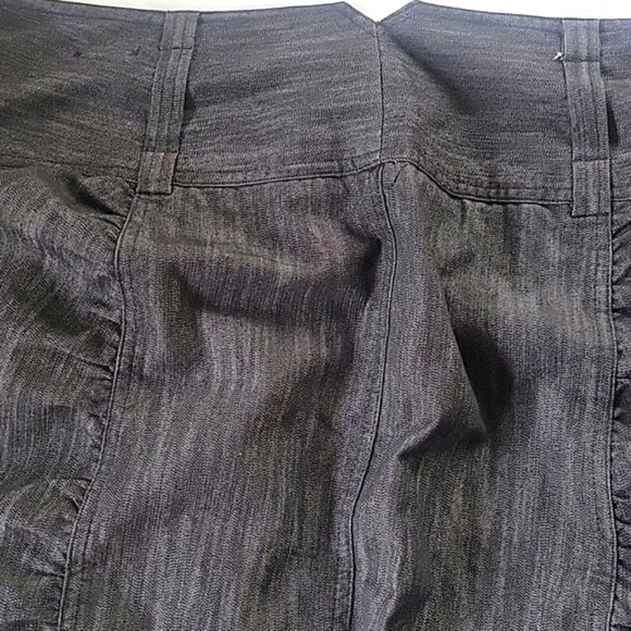 TORRID Ruched Black Denim Skirt Shirred Sides Back Slit, Side Zip, Plus Size: 20 - Picture 5 of 9